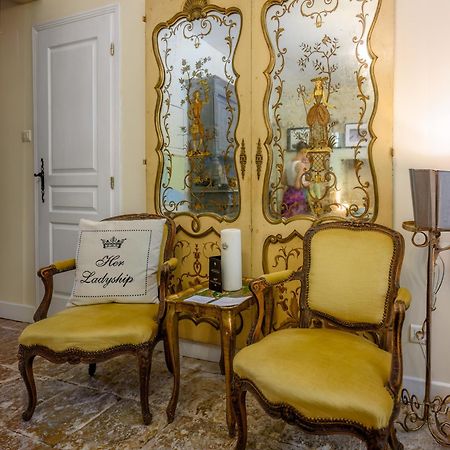 Luxueuses Suites&Chambres d'hôtes - accueil champagne, petit-déjeuner - Maison Champagne Condom Esterno foto