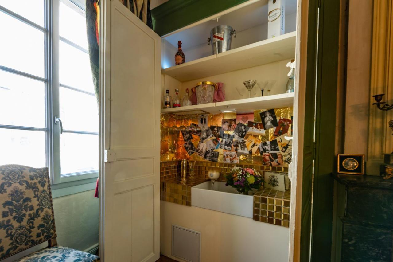 Luxueuses Suites&Chambres d'hôtes - accueil champagne, petit-déjeuner - Maison Champagne Condom Esterno foto