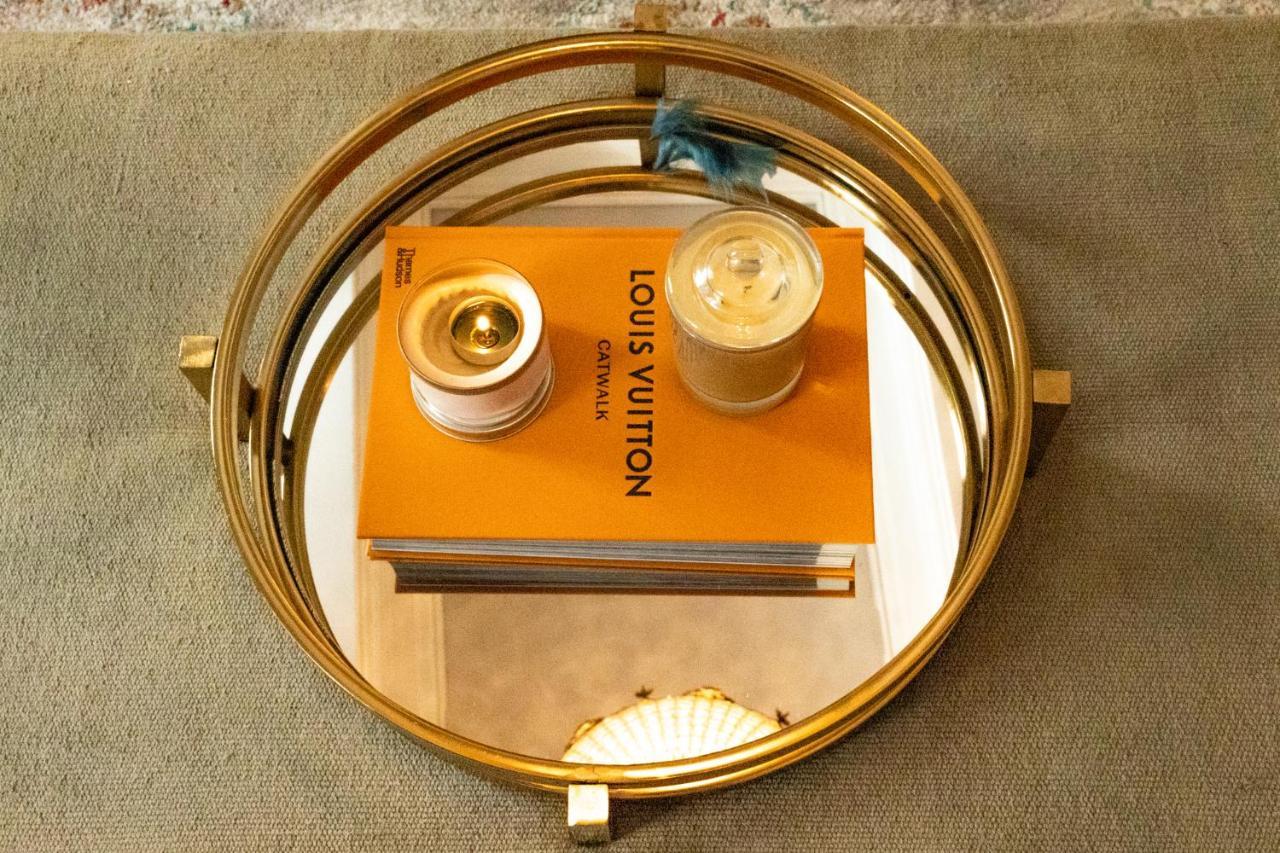 Luxueuses Suites&Chambres d'hôtes - accueil champagne, petit-déjeuner - Maison Champagne Condom Esterno foto