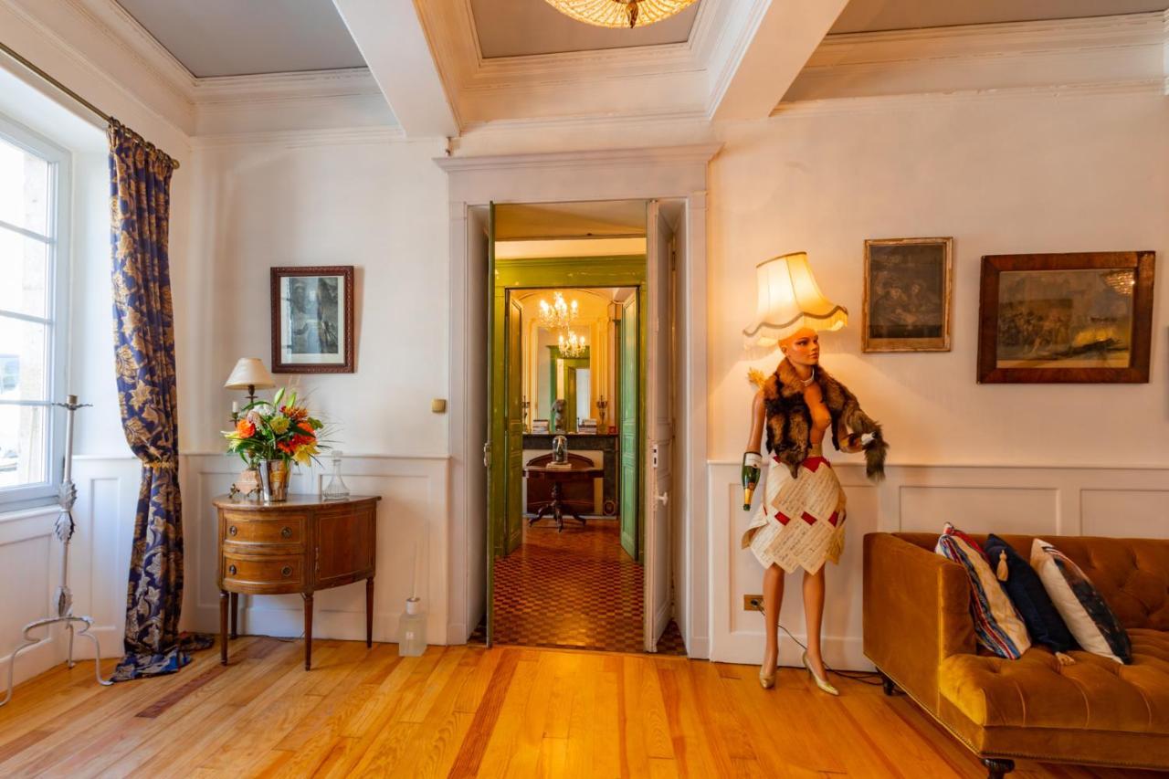 Luxueuses Suites&Chambres d'hôtes - accueil champagne, petit-déjeuner - Maison Champagne Condom Esterno foto