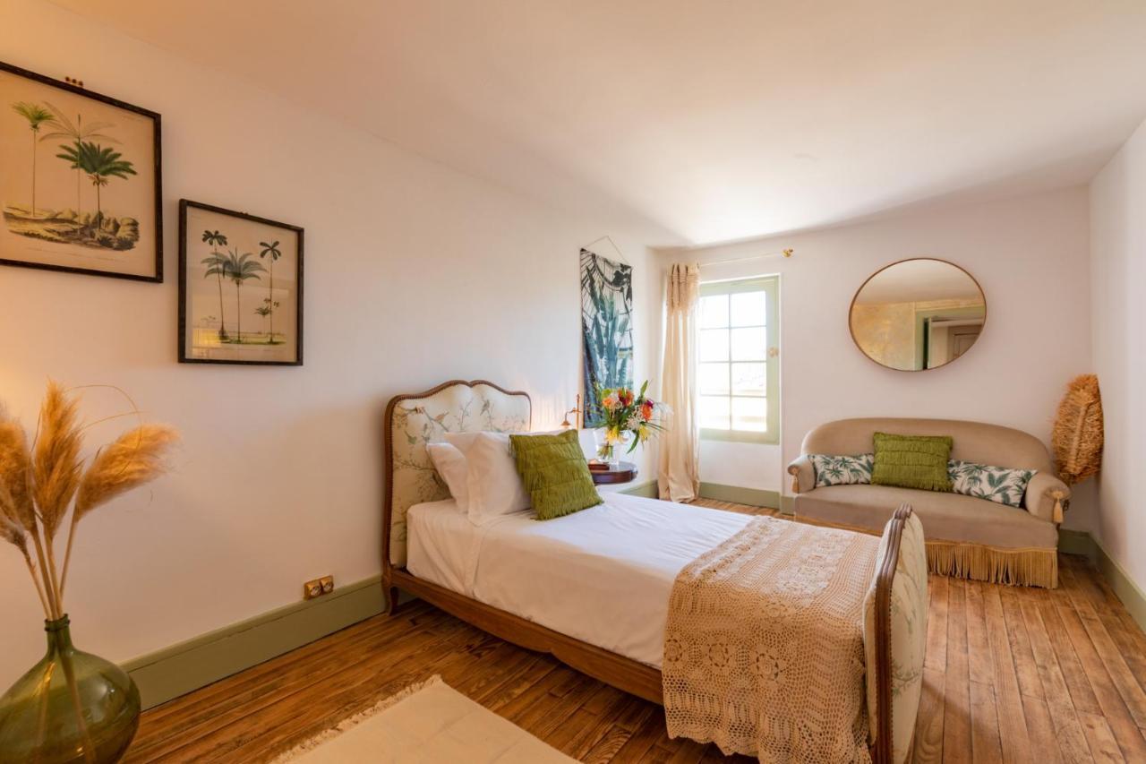 Luxueuses Suites&Chambres d'hôtes - accueil champagne, petit-déjeuner - Maison Champagne Condom Esterno foto