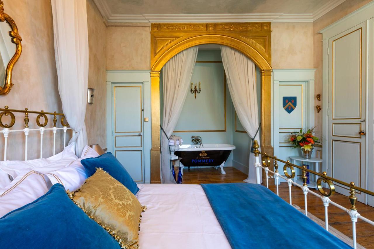 Luxueuses Suites&Chambres d'hôtes - accueil champagne, petit-déjeuner - Maison Champagne Condom Esterno foto