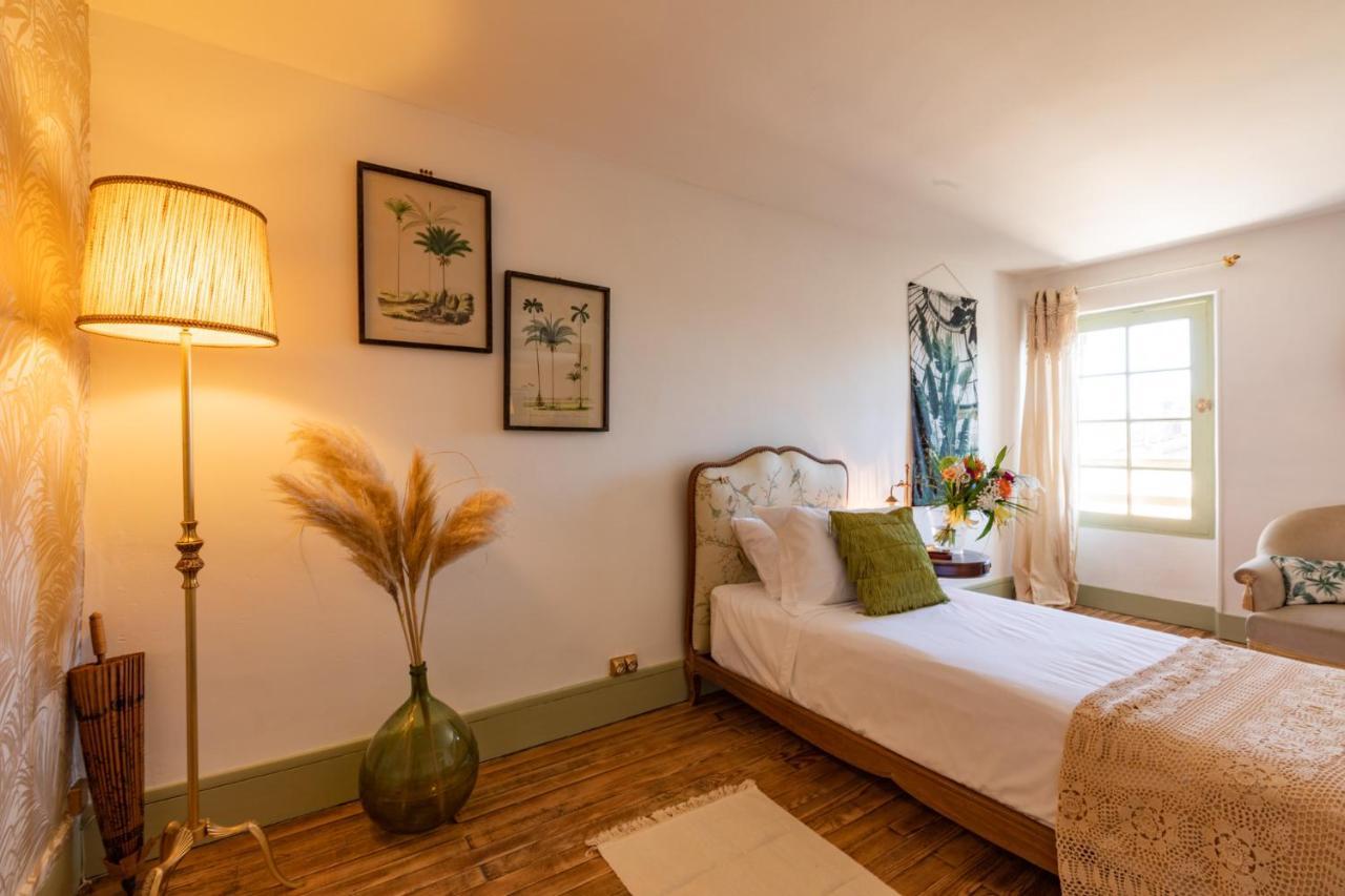 Luxueuses Suites&Chambres d'hôtes - accueil champagne, petit-déjeuner - Maison Champagne Condom Esterno foto